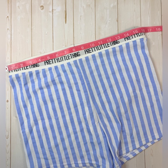 Pretty Little Thing Striped Pajama Shorts in Blue and White Size 10 - Picture 10 of 11